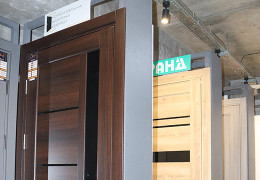 Двери в Вишневом – продажа и установка